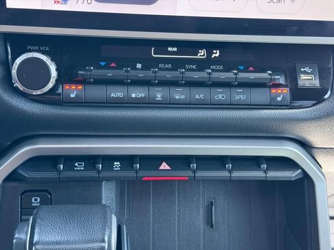 Used 2025 Toyota Sequoia SR5 w/ SR5 Premium Package AWD/4WD image 23