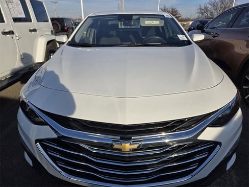 Used 2023 Chevrolet Malibu LT image 11