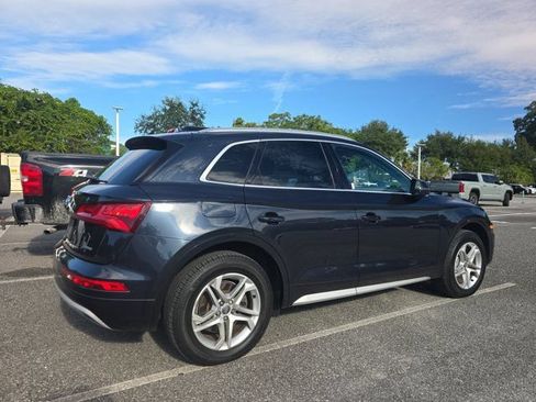 Used 2019 Audi Q5 2.0T Premium AWD/4WD image 2