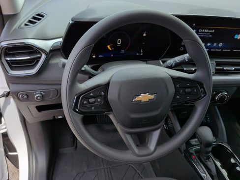 New 2026 Chevrolet TrailBlazer LS FWD image 16