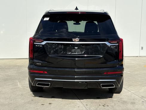 Certified 2025 Cadillac XT6 Premium Luxury AWD/4WD image 8