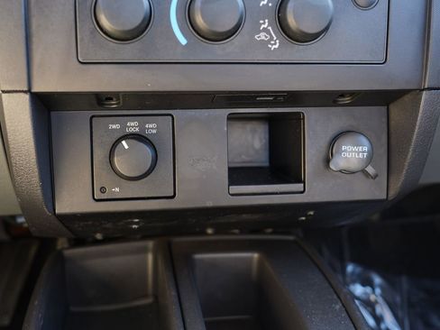 Used 2011 Dodge Dakota Big Horn w/ Skid Plate Group image 27