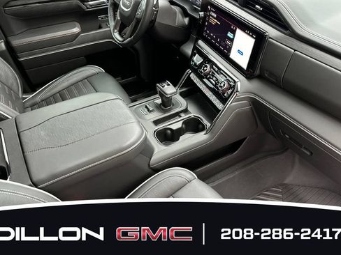 Used 2024 GMC Sierra 1500 AT4X w/ AT4X AEV Edition AWD/4WD image 17
