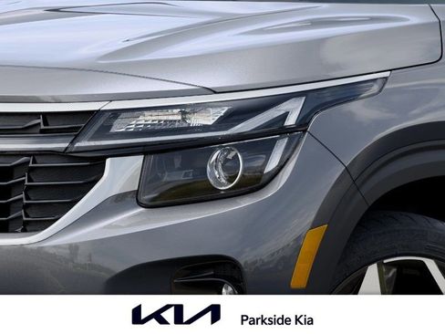 New 2026 Kia Seltos EX FWD image 10