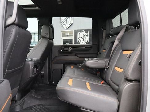 Used 2025 GMC Sierra 3500 AT4 w/ AT4 Premium Plus Package AWD/4WD image 27