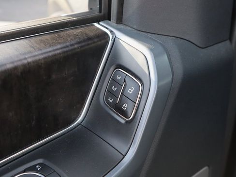 Used 2023 Ford F150 Lariat w/ Trailer Tow Package image 24