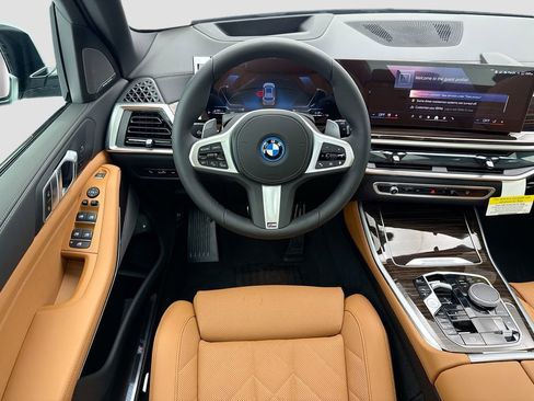 New 2026 BMW X5 xDrive50e AWD/4WD image 10