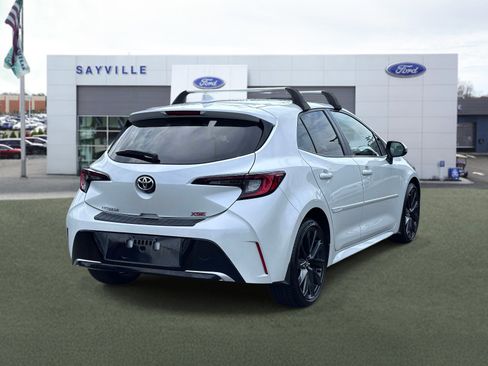 Used 2023 Toyota Corolla XSE FWD image 5