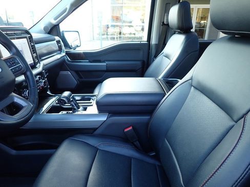 Certified 2022 Ford F150 Lariat w/ Equipment Group 502A High image 14