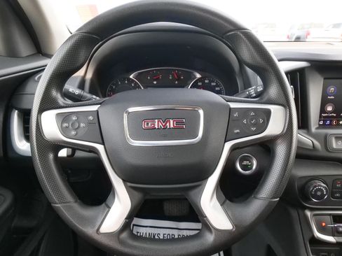 Used 2024 GMC Terrain SLE AWD/4WD image 18