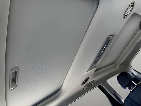 Used 2024 Kia Telluride SX w/ Towing Package image 25