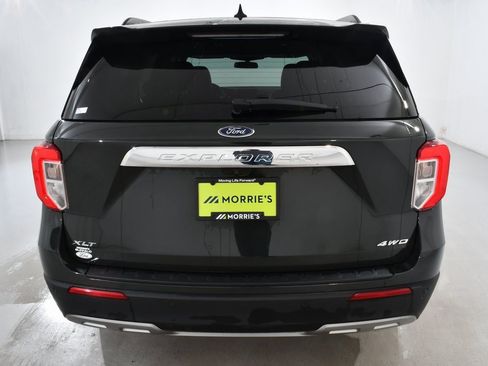 Used 2022 Ford Explorer XLT w/ Equipment Group 202A image 13