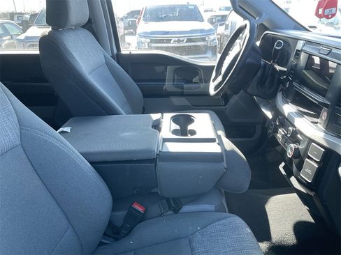 Used 2025 Ford F250 XLT image 11