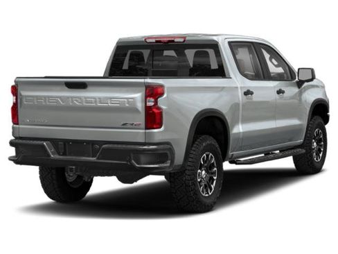 Used 2022 Chevrolet Silverado 1500 ZR2 w/ Technology Package image 2