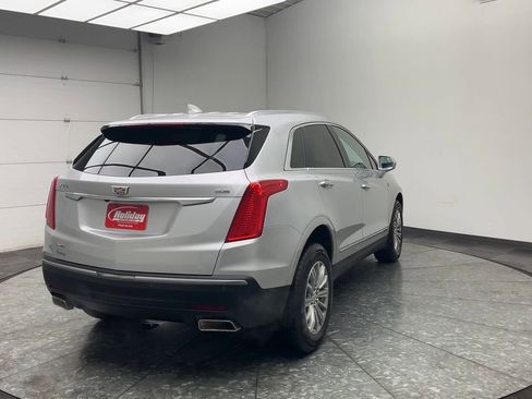 Used 2017 Cadillac XT5 Luxury image 42