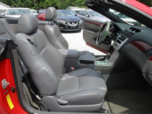 Used 2004 Toyota Solara SLE FWD image 13