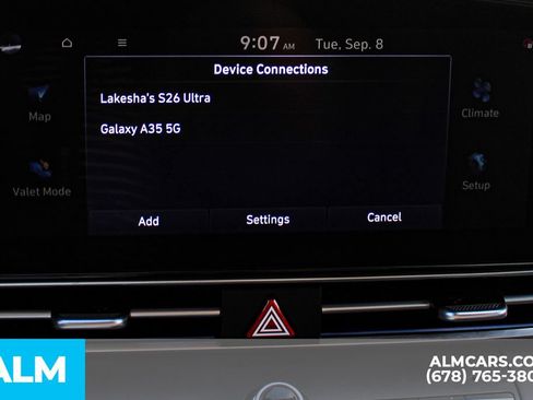 Used 2025 Hyundai Elantra SEL FWD image 35