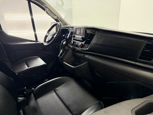 Used 2020 Ford Transit 150 Base image 34