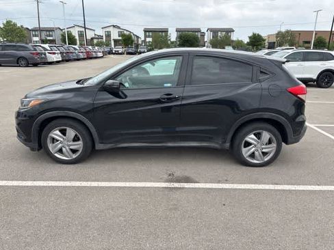 Used 2019 Honda HR-V EX-L image 2