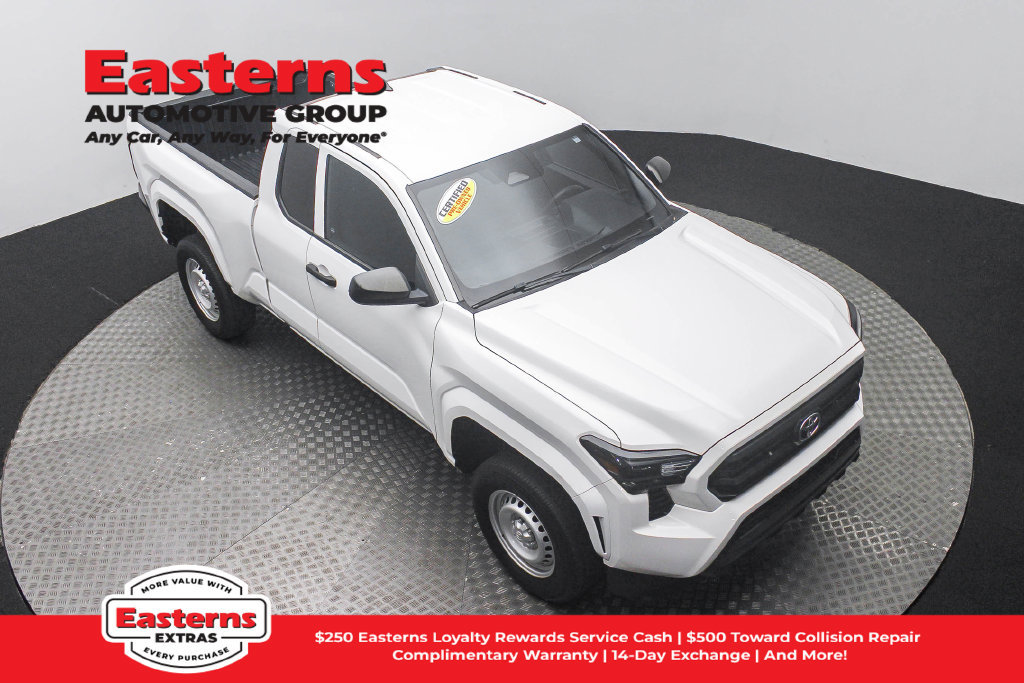 Used 2024 Toyota Tacoma SR RWD image 4