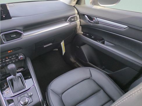 New 2025 MAZDA CX-5 AWD 2.5 S w/ Premium Plus Pkg image 16