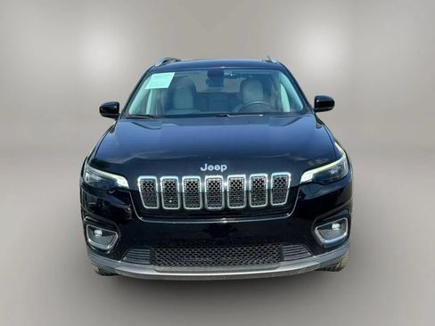 Used 2019 Jeep Cherokee Limited w/ Luxury Group AWD/4WD image 2