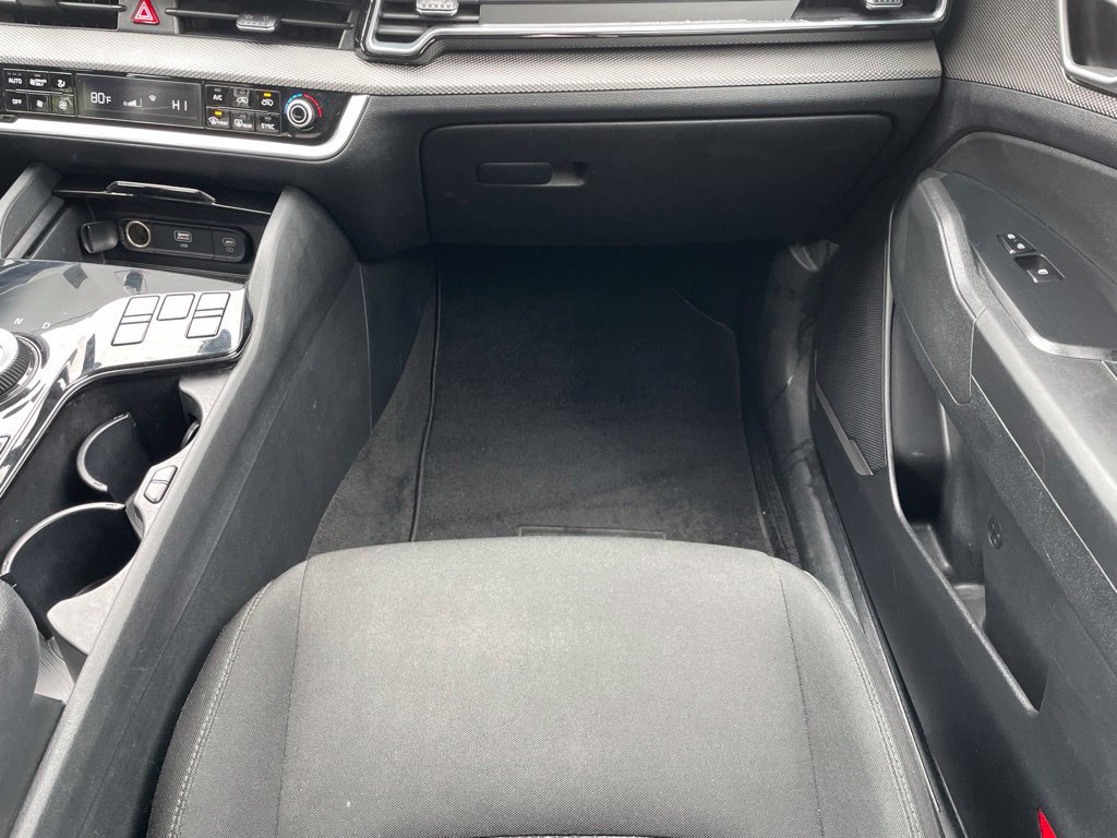 Used 2023 Kia Sportage LX AWD/4WD image 24