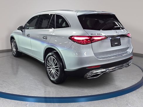 New 2026 Mercedes-Benz GLC 300 image 7