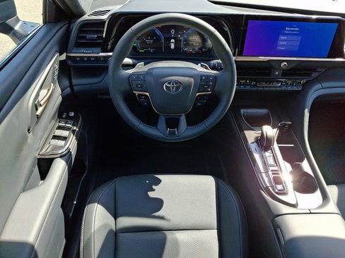 New 2026 Toyota Crown Signia AWD/4WD image 11