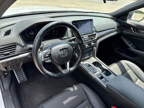 Used 2022 Honda Accord Sport image 5