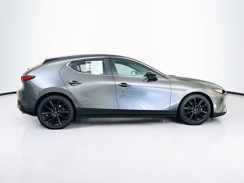 Used 2024 MAZDA MAZDA3 s FWD image 10