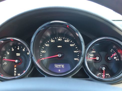 Used 2011 Cadillac CTS Premium image 28