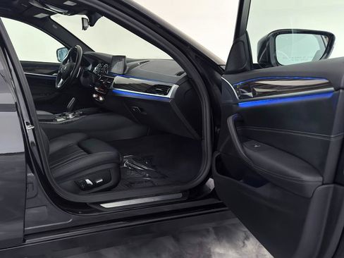 Used 2019 BMW 530i xDrive w/ Convenience Package AWD/4WD image 24