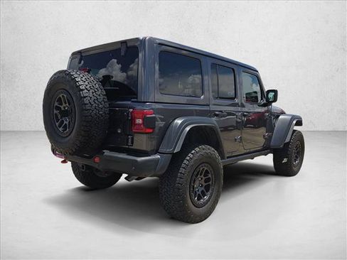Used 2022 Jeep Wrangler Unlimited Rubicon w/ Xtreme Recon 35" Tire Package AWD/4WD image 5