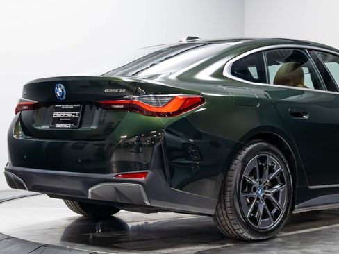 Used 2023 BMW i4 eDrive35 RWD image 15