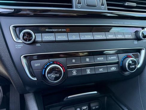 Used 2019 Kia Optima EX w/ EX Premium Package FWD image 45