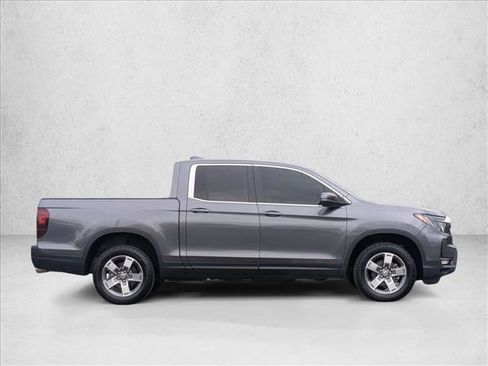 Certified 2024 Honda Ridgeline RTL image 4