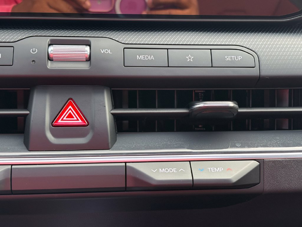 New 2026 Kia K4 GT-Line Turbo FWD image 28