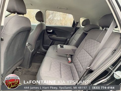 Certified 2022 Kia Niro LXS image 10