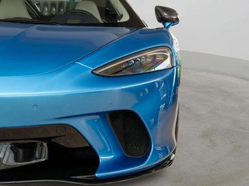 Used 2023 McLaren GT RWD image 42