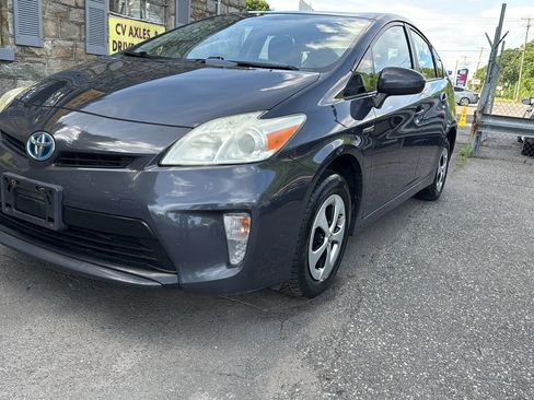 Used 2013 Toyota Prius Two FWD image 8