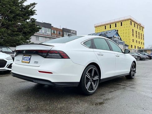 Used 2024 Honda Accord Sport image 8