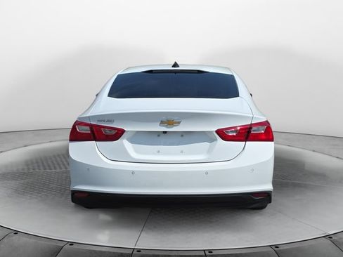 Used 2024 Chevrolet Malibu LS w/ Driver Confidence Package FWD image 2