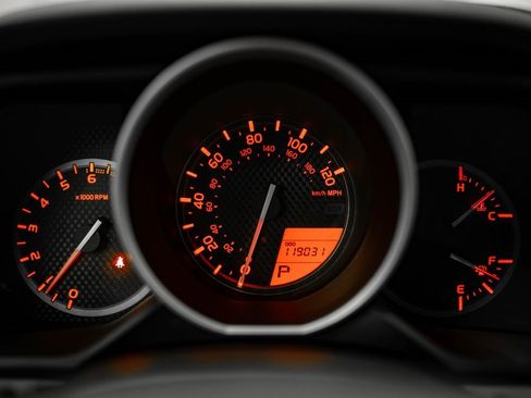 Used 2013 Toyota 4Runner SR5 image 30