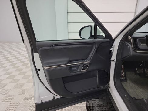 Used 2024 Rivian R1S Adventure image 16