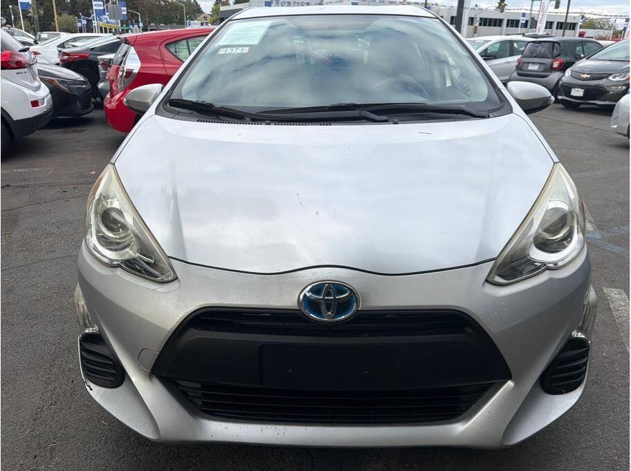 Used 2016 Toyota Prius C One FWD image 19