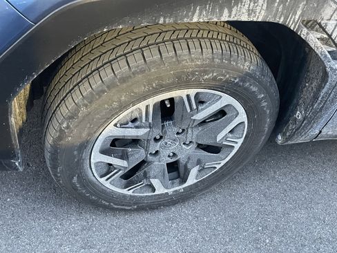 Certified 2025 Subaru Forester Premium w/ Convenience Package #1 image 9