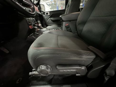 Used 2020 Jeep Wrangler Unlimited Rubicon image 18