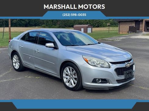 Used 2015 Chevrolet Malibu LT FWD image 1