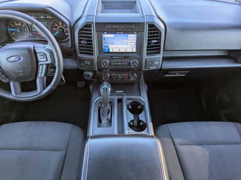 Used 2018 Ford F150 XLT w/ Equipment Group 302A Luxury image 16